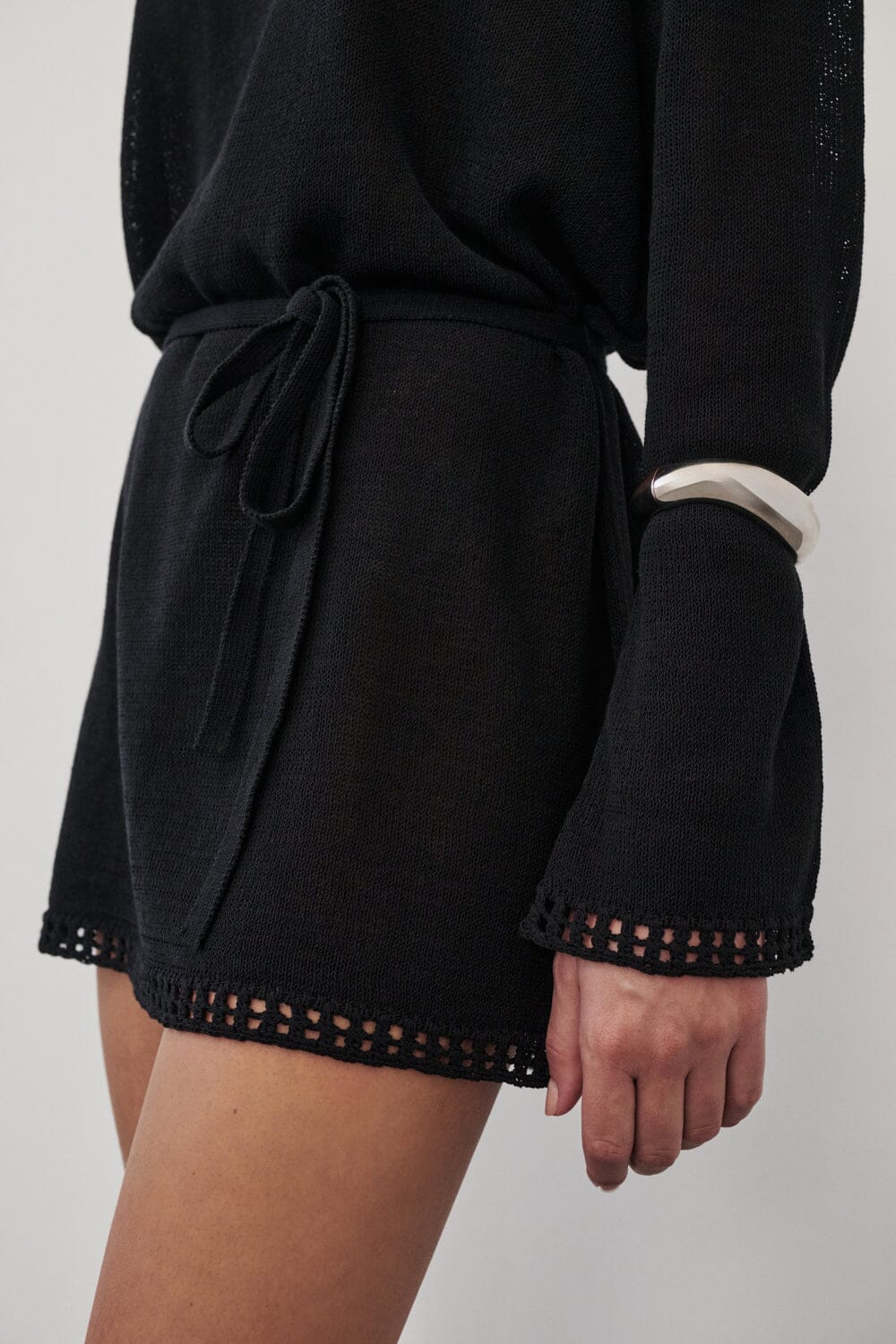 TARI BLACK KNIT LONG SLEEVE MINI DRESS - Image 6