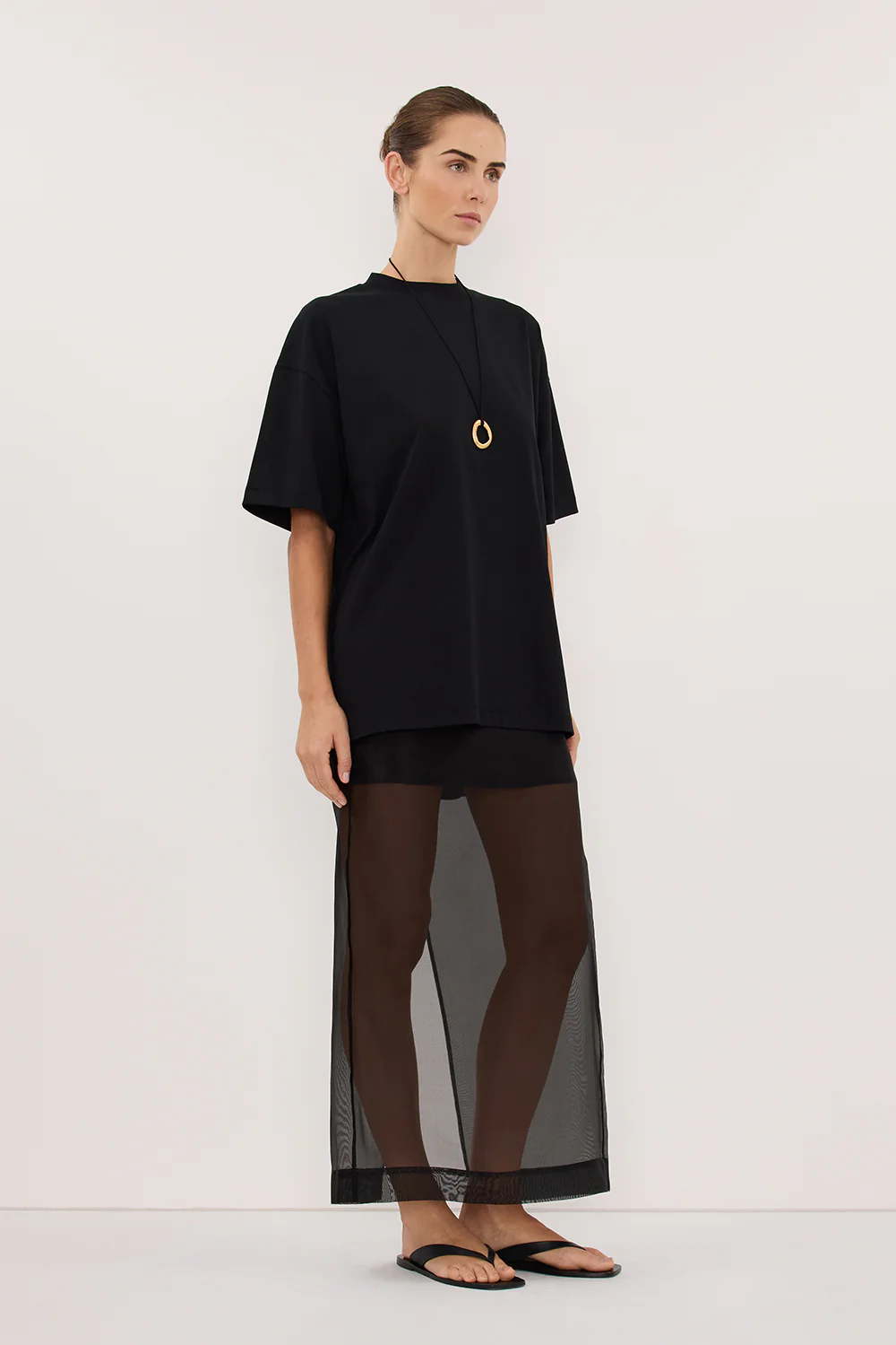 TYRA BLACK BOYFRIEND TEE - Image 3