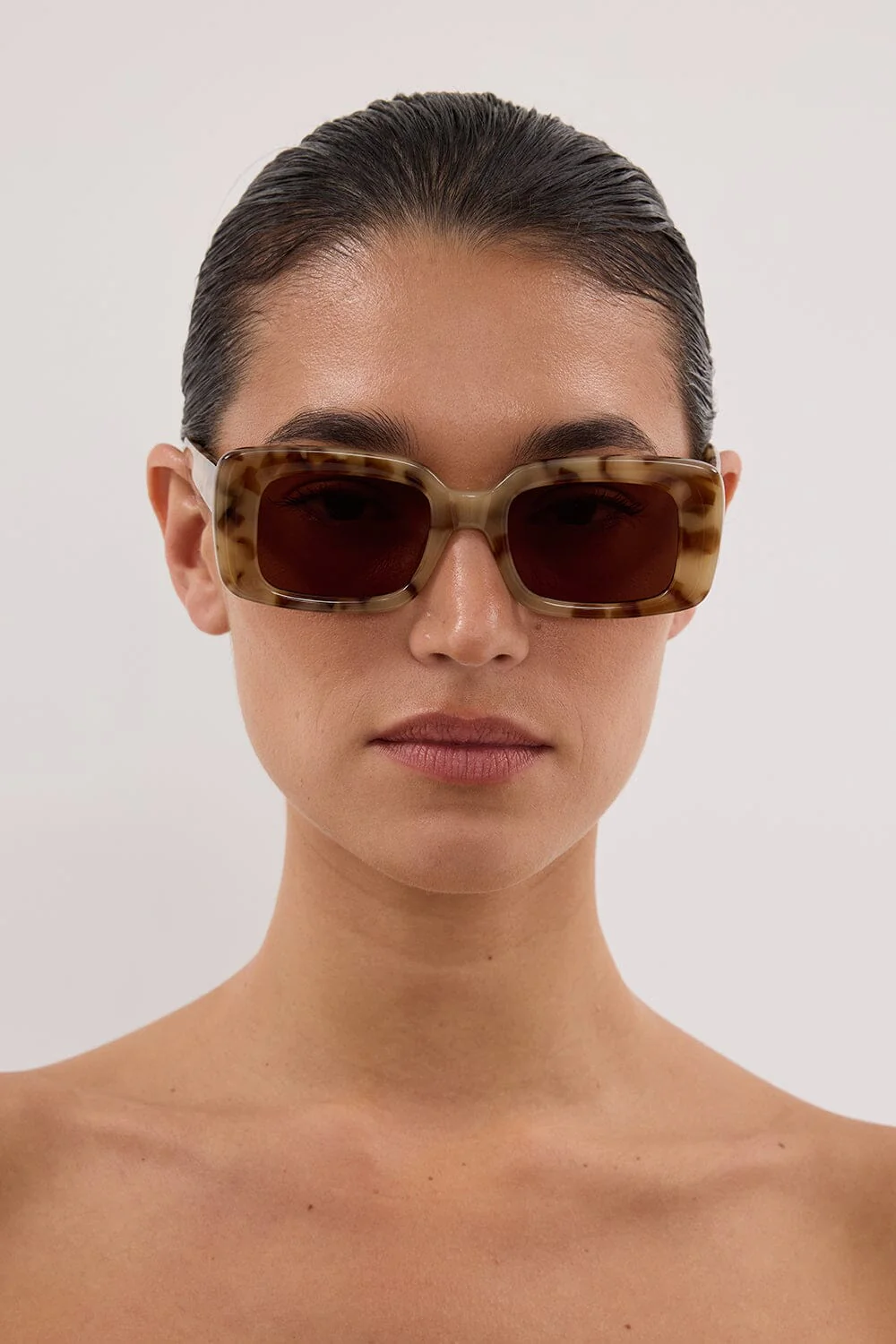VELVET CANYON CARAMEL TORT GOLDEN ERA SUNGLASSES - Image 2