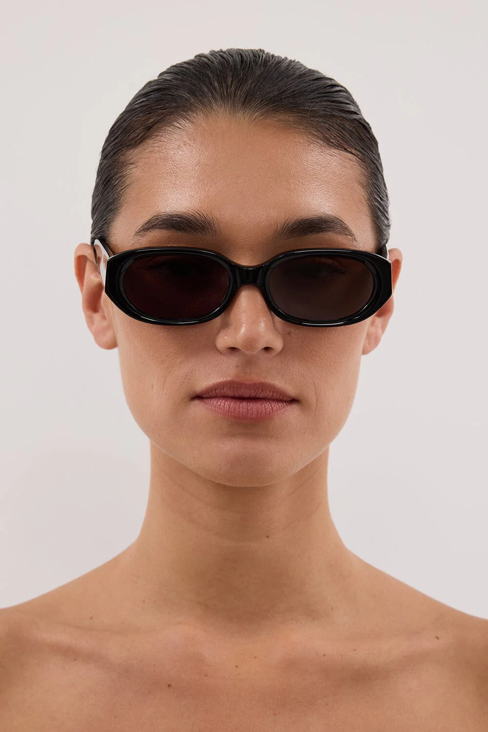 VELVET CANYON BLACK MANNEQUIN SUNGLASSES - Image 2