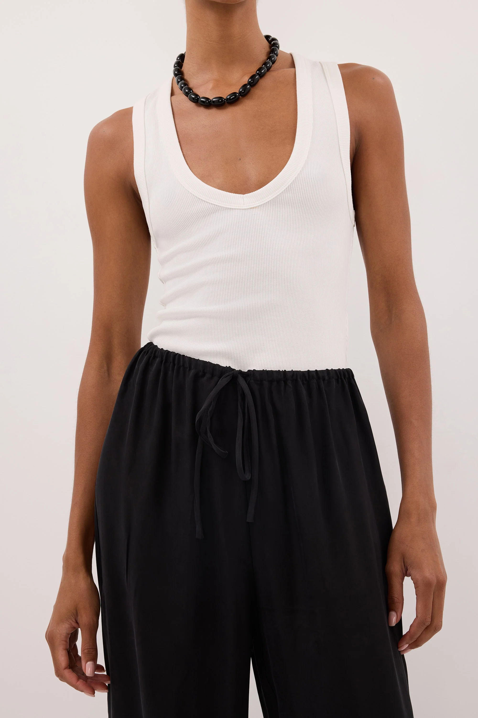 XENA BLACK CUPRO SIDE SPLIT PANT - Image 5