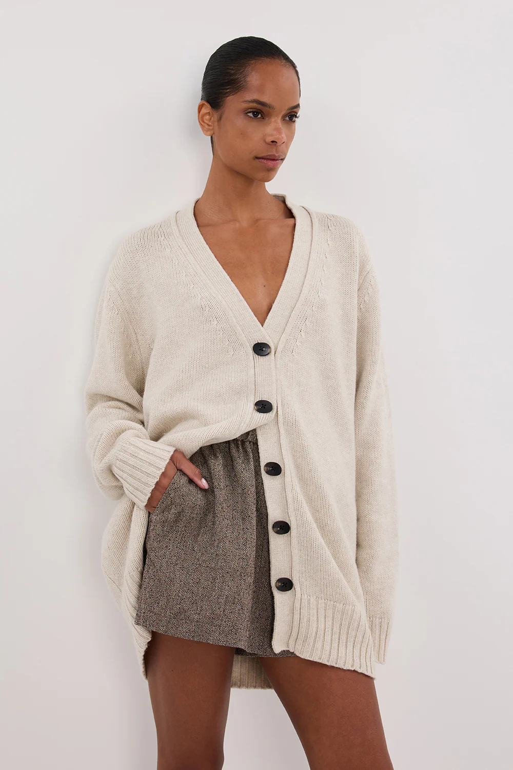 ZOE CHALK LONGLINE CARDIGAN - Image 2